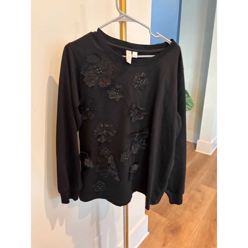 Cato Collection Limited Edition Black 3D Floral Applique Beaded Sweatshirt Large
